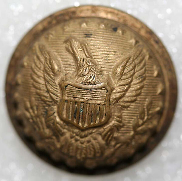 Button, metal, American or European