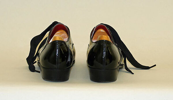 Evening oxfords, leather, wood, plastic, British