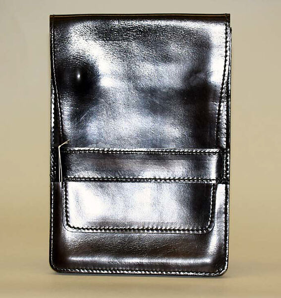 Clutch, Bloomingdale Brothers Inc. (American, founded 1872), leather, British 