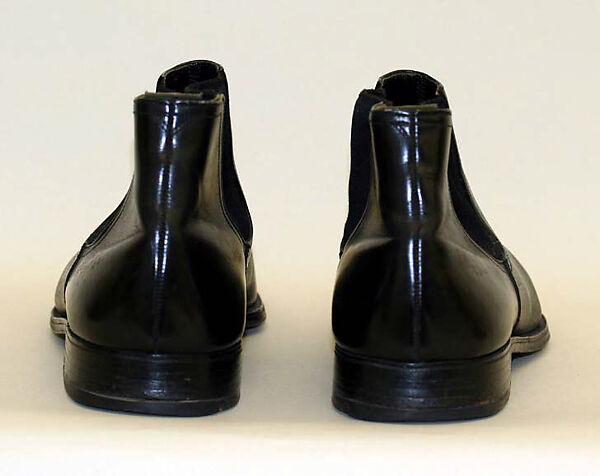 Boots, leather, elastic, British