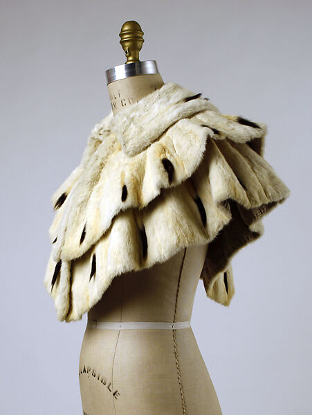 Pelerine, fur, American