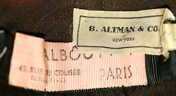 Hat, B. Altman &amp; Co. (American, 1865–1990), silk, feathers, plastic, French