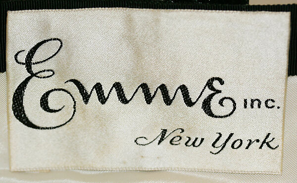 Hat, Emme, Inc., paper, American