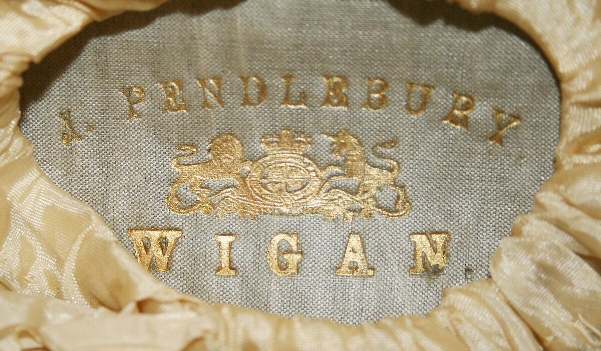 Bonnet, cotton, silk, feathers, British