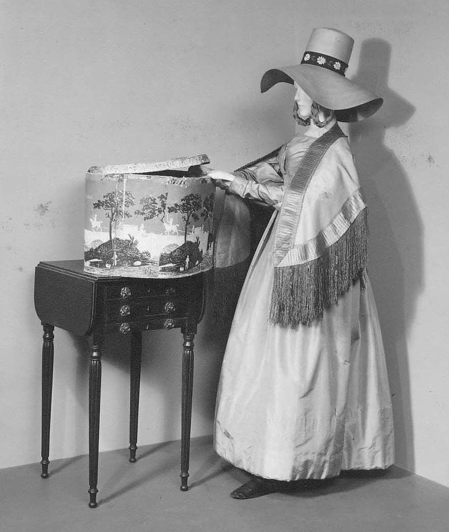 Hat, straw, American or European