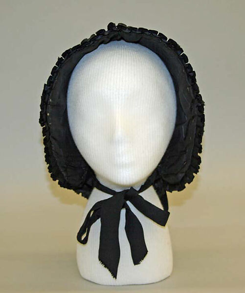 Bonnet, silk, American or European