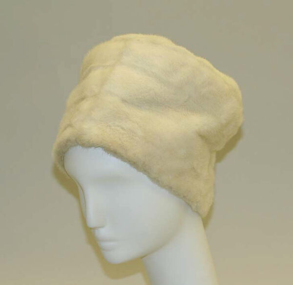 Hat, fur, American 