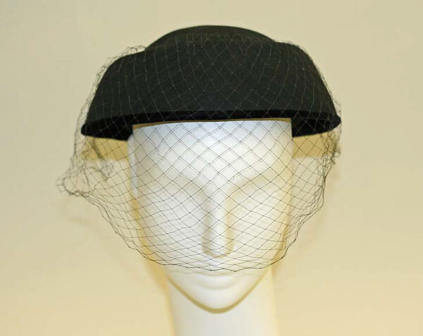 Hat, Mainbocher (French and American, founded 1930), wool, silk, American 