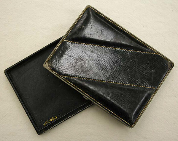 Accessory set, Wiener Werkstätte, leather, metal, Austrian