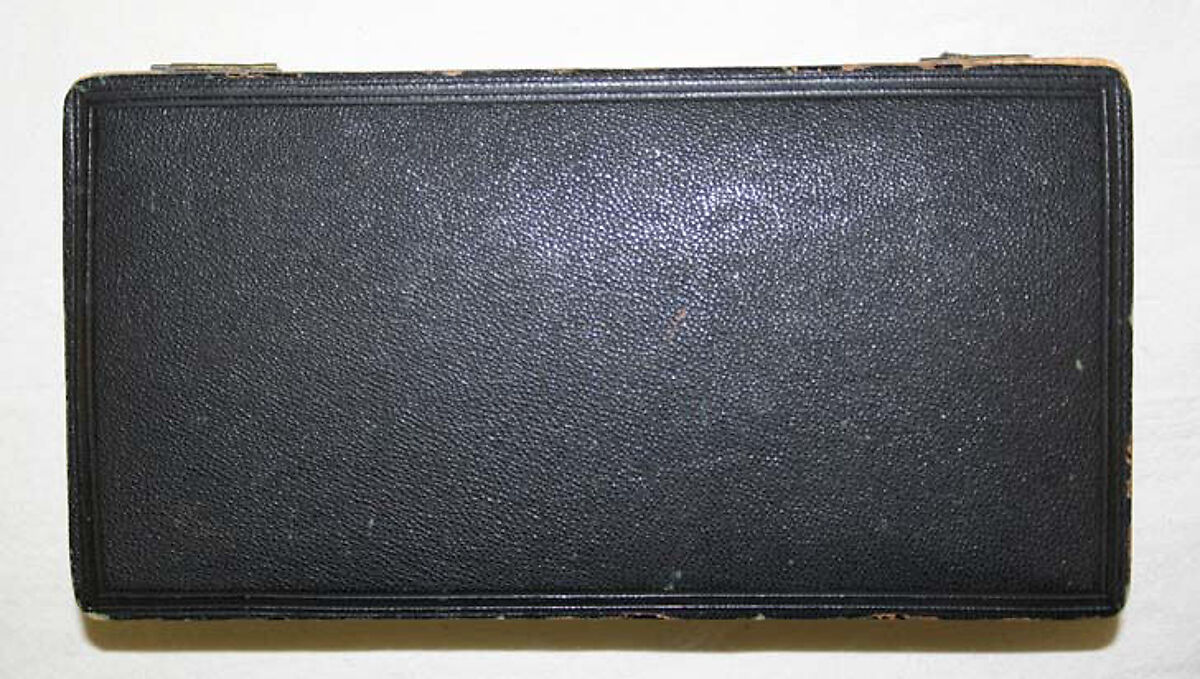 Accessory set, (a), (b) tortoise shell, metal
(c) leather, silk
(d) hair, metal, American