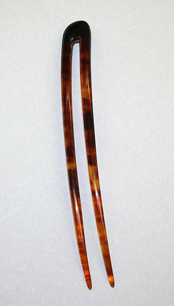 Hairpin, tortoiseshell, American or European 