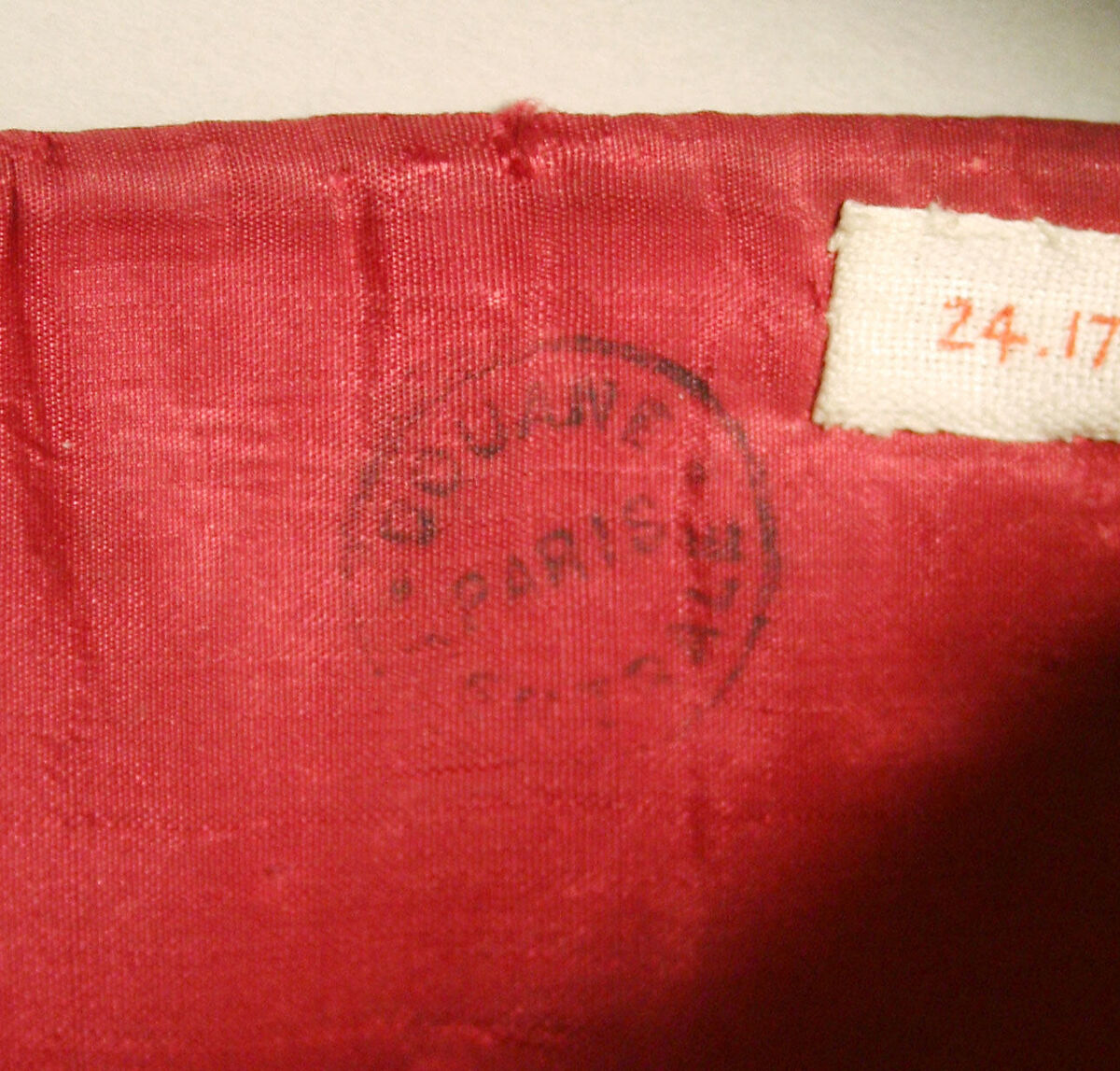 Gloves, leather, silk, French