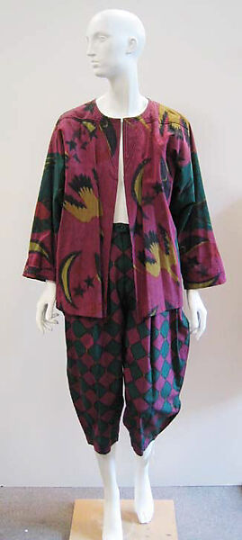 Ensemble, Issey Miyake  Japanese, a) cotton; b) cotton, plastic, Japanese