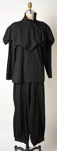 Ensemble, Issey Miyake (Japanese, 1938–2022), a,b) wool, plastic, Japanese 