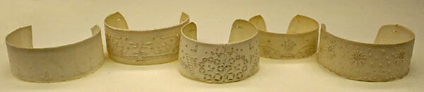Collar, cotton, linen, American or European