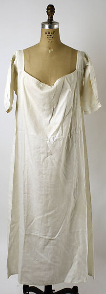 Nightgown, linen, American or European 