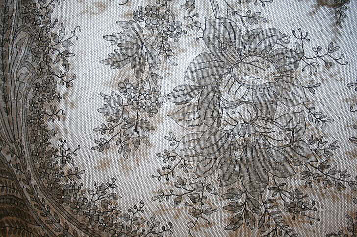 Shawl, [no medium available], American or European