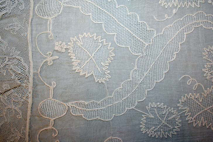 Fichu, cotton, British