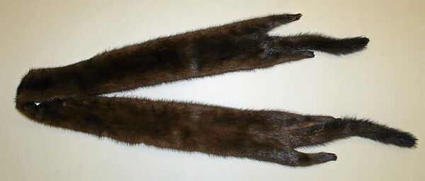 Boa, fur, American or European 