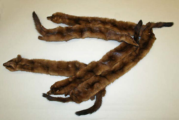 Neckpiece, fur, American 