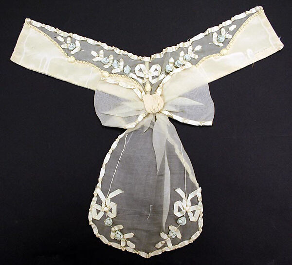 Collar, silk, American 