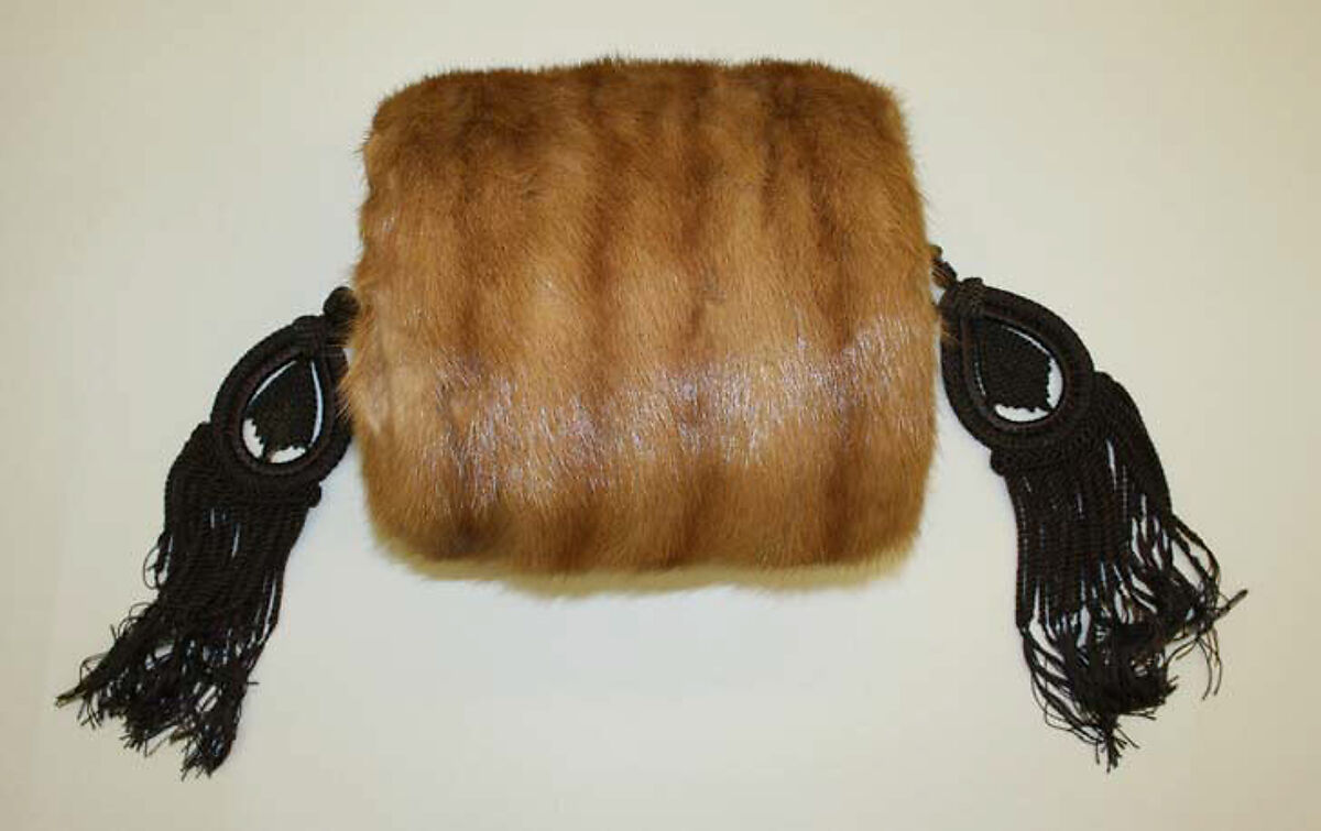 Accessory set, fur, silk, American