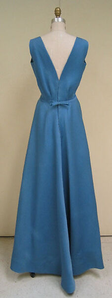 Evening ensemble, (a, b) House of Balenciaga (French, founded 1937), (a–e) silk, French