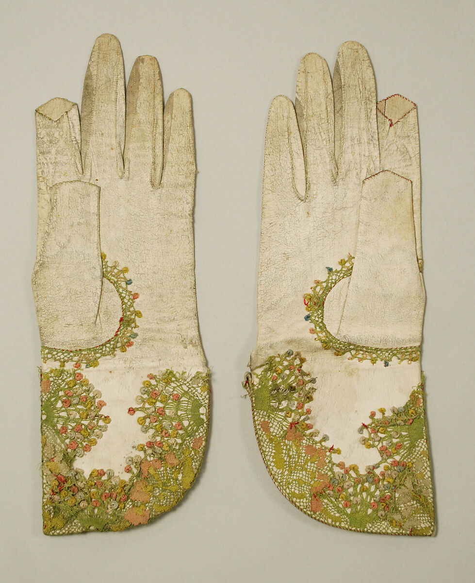 Mitts, leather, British