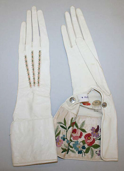 Gloves, Galeries Lafayette (French, founded 1893), leather, silk, French 