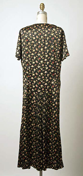 Afternoon dress, House of Patou (French, founded 1914), (a) silk
(b) leather, French