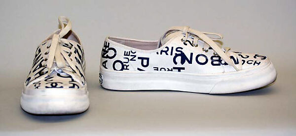 Vans sales chanel shoes