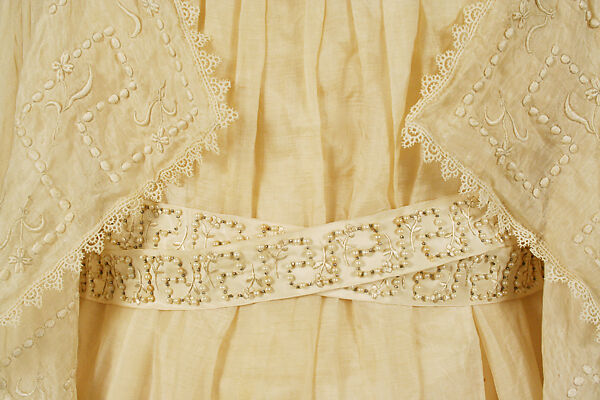 Tea gown, silk, cotton, pearls, American or European