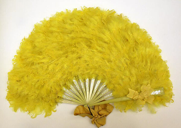 Fan, feathers, wood, silk, American or European 