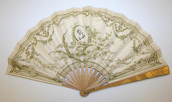 Fan, paper, American or European