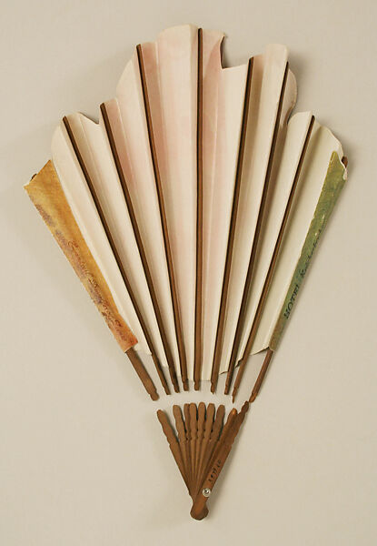 Fan, paper, American or European