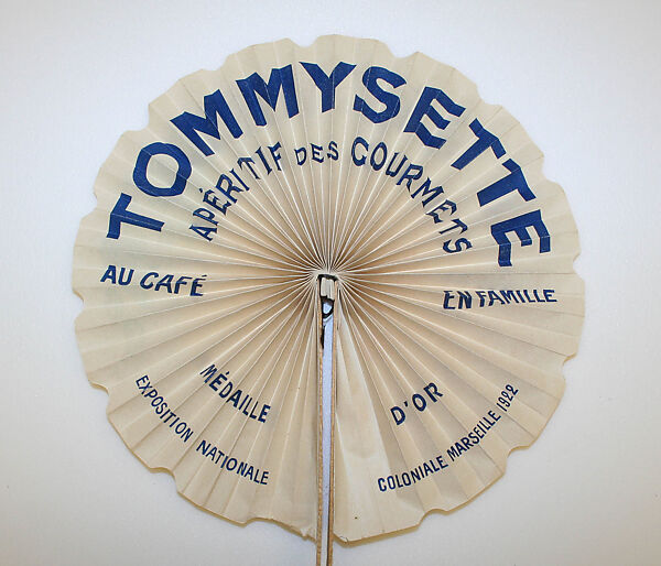 Fan, paper, American or European