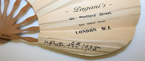 Fan, paper, American or European