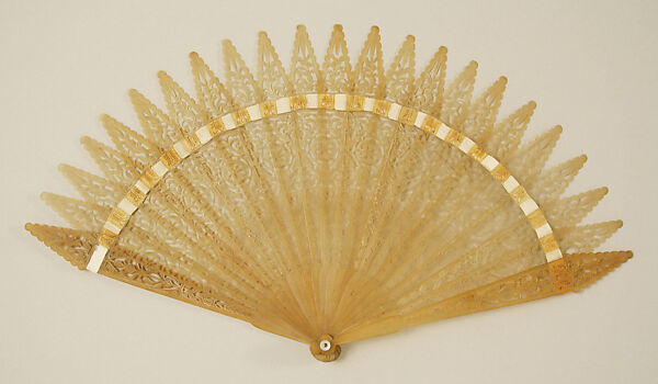 Fan, horn, French