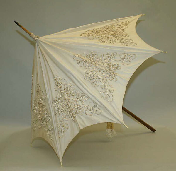 Ensemble, linen, American