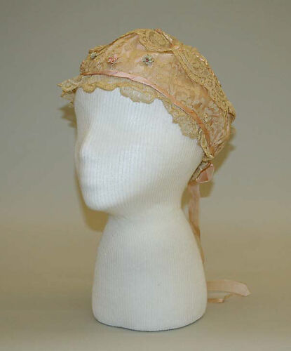 Boudoir cap