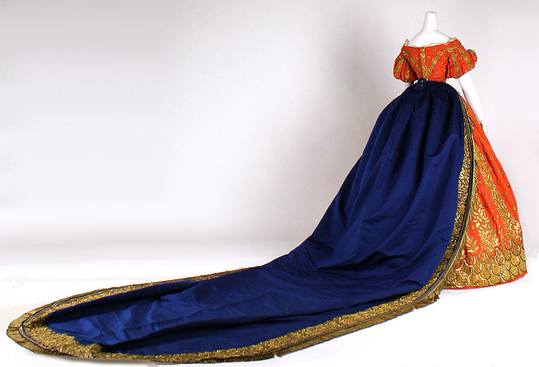 Court ensemble, silk, gold, Italian