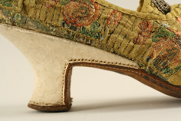 Slippers, silk, leather, European