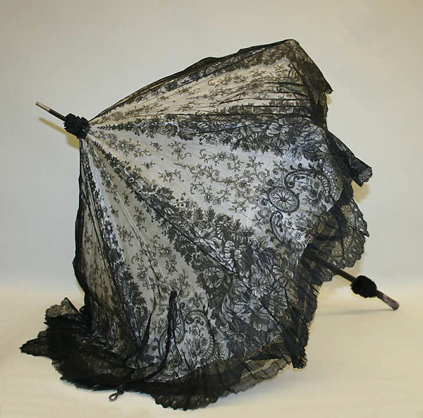 Parasol, lace, silk, wood, probably French 