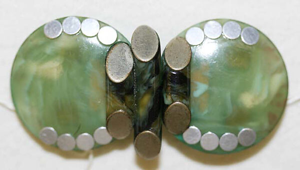 Belt buckle, plastic, metal, probably French