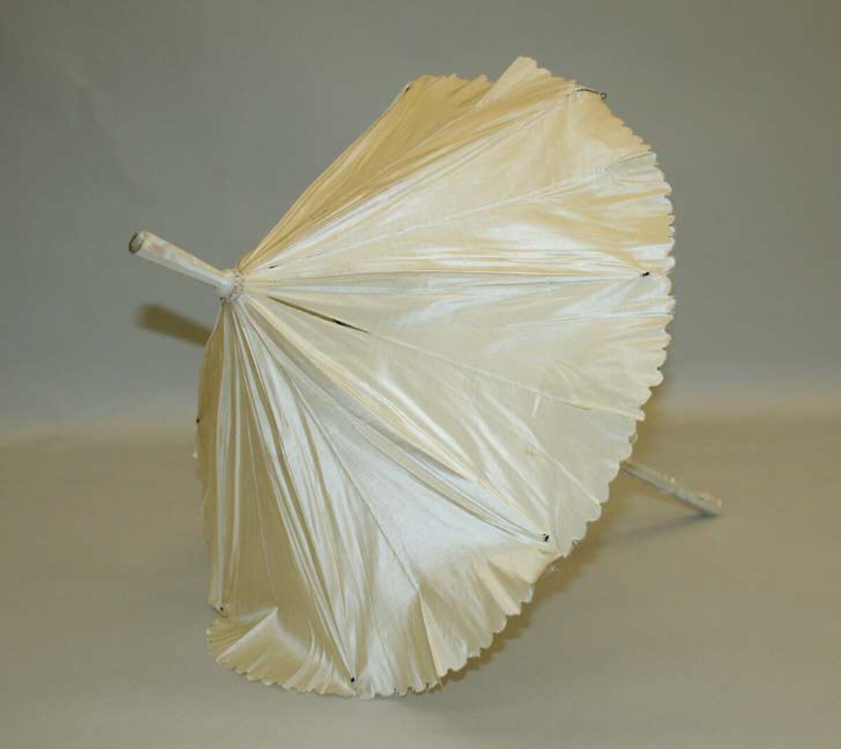 Parasol, silk, mother-of-pearl, American 