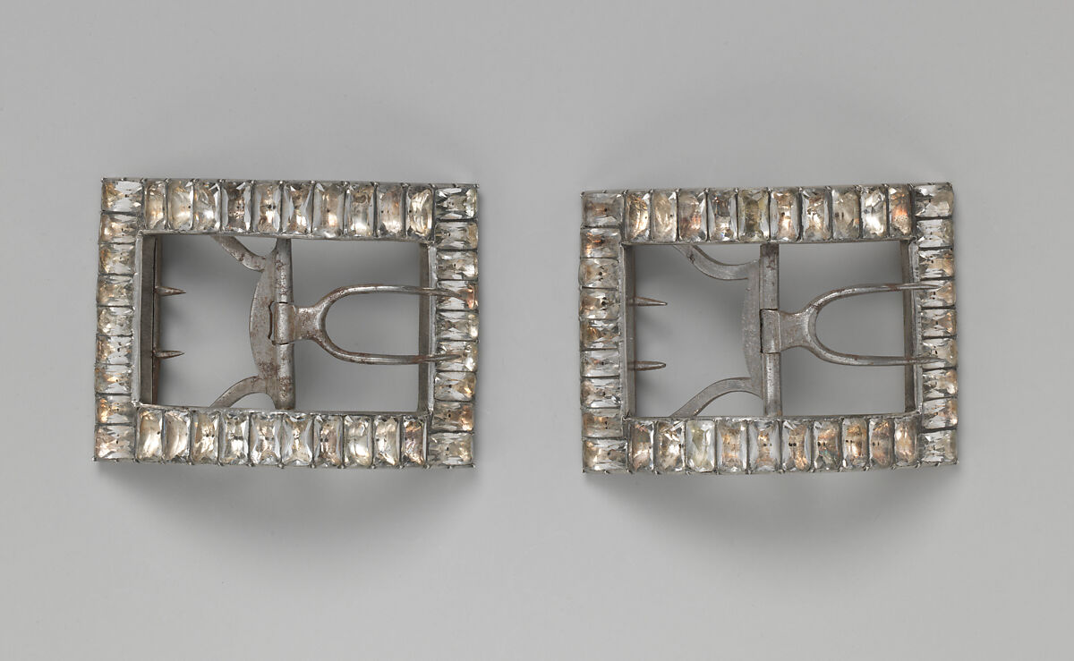 Shoe buckles, metal, rhinestones, British