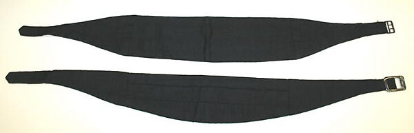 Dinner jacket, (a) Stovel &amp; Mason (British), silk, British