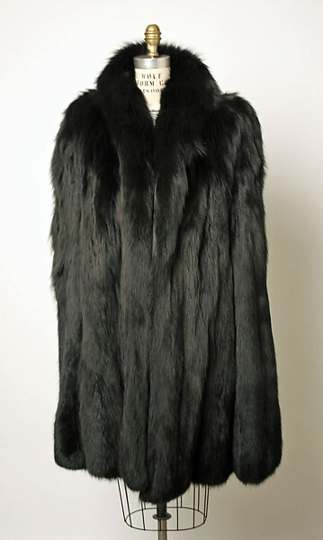 Cape, fur, American 