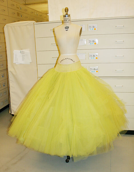 Evening dress, John Galliano (founded 1984), silk, feathers, French