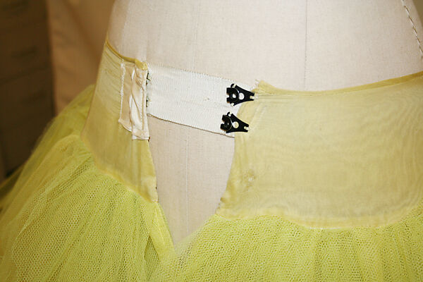 Evening dress, John Galliano (founded 1984), silk, feathers, French